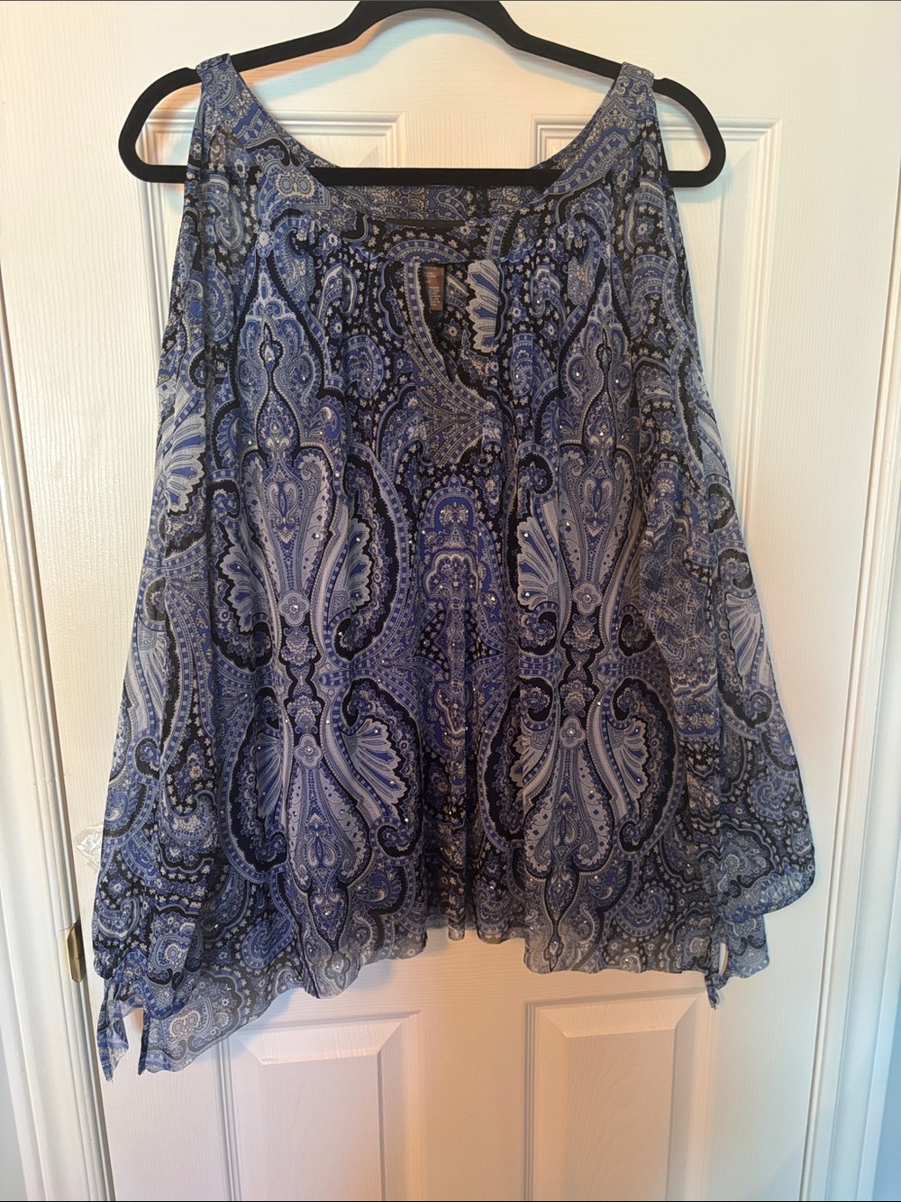 Cold-Shoulder Top - Picture 14 of 14